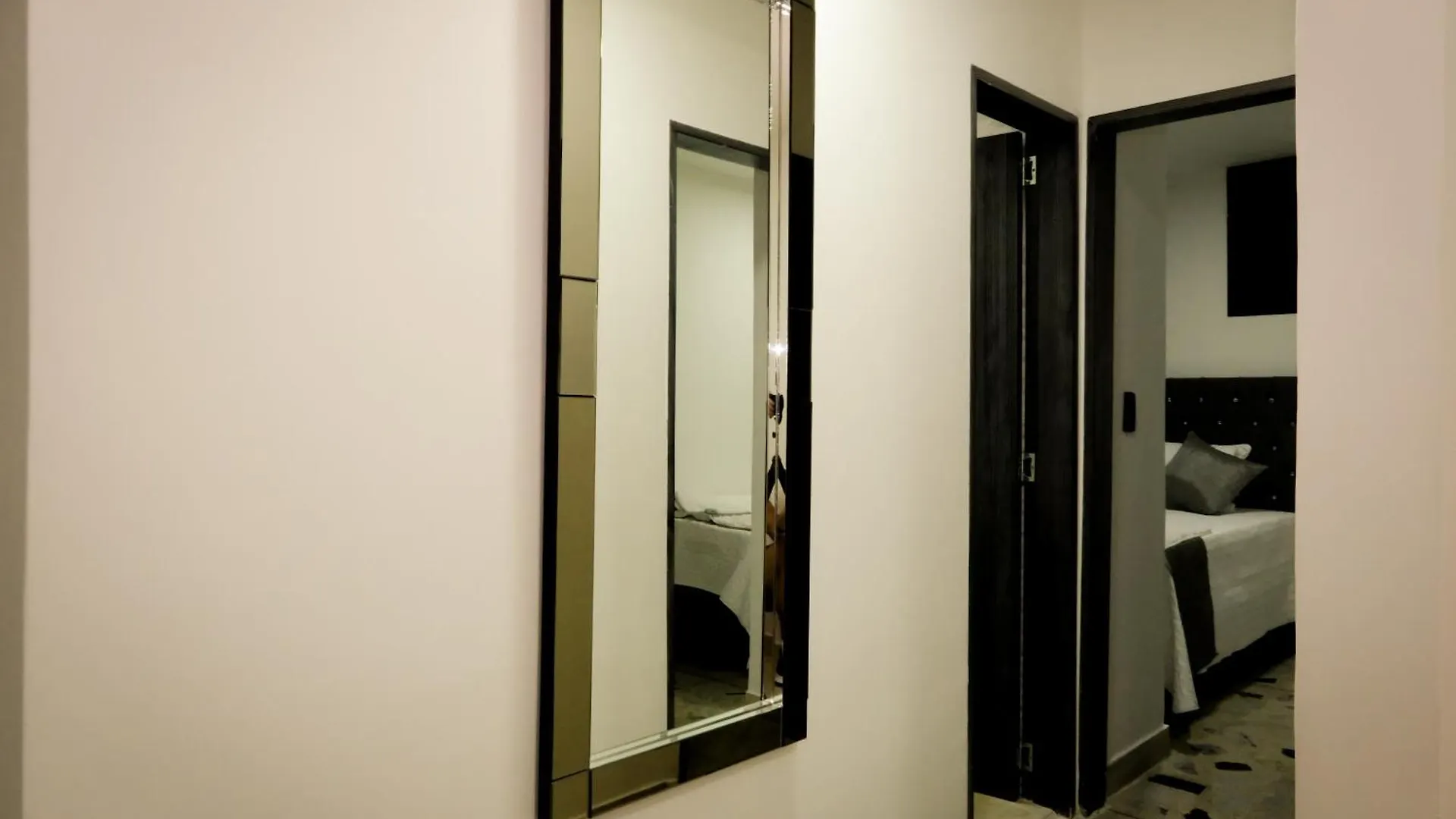 Apartamento Rosales Medellin Apartment